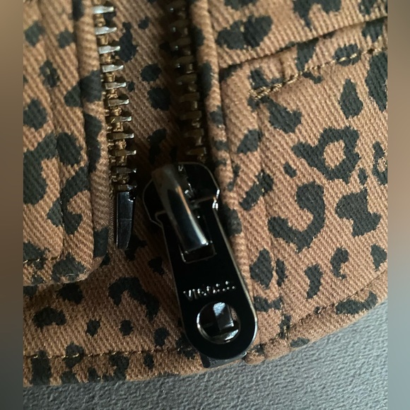 Vigoss pattern zip up jacket - Picture 3 of 4